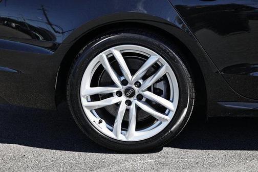 2024 Audi A4 45 S line Premium Plus