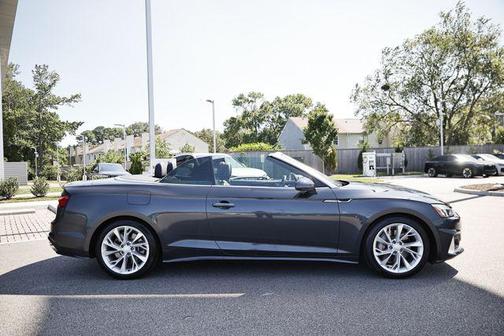Manhattan Gray Metallic/Black Roof 2022 Audi A5 45 Premium Plus