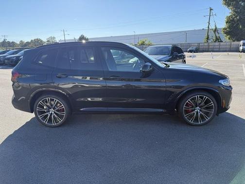 2023 BMW X3 M40i