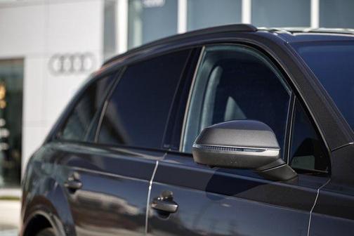 2025 Audi Q7 55 Prestige