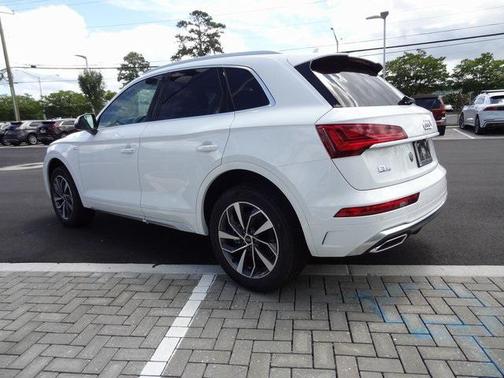 2024 Audi Q5 45 S line Premium