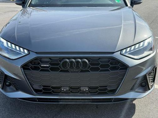 2022 Audi A4 45 S line Premium Plus