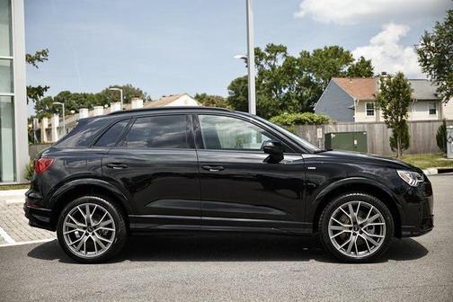 2025 Audi Q3 45 S line Premium Plus