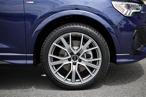 2025 Audi Q3 45 S line Premium Plus