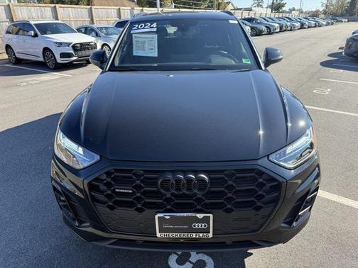 2024 Audi Q5 45 S line Premium