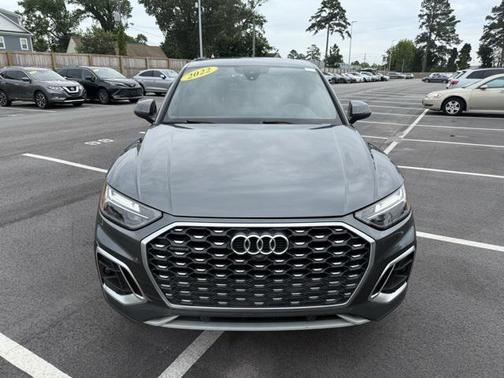 2022 Audi Q5 45 S line Premium Plus