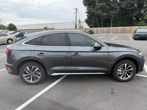 2022 Audi Q5 45 S line Premium Plus