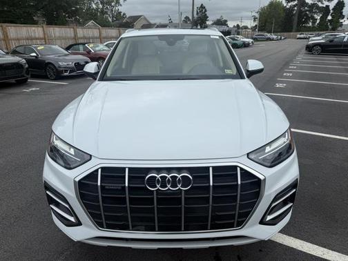 2024 Audi Q5 40 Premium Plus