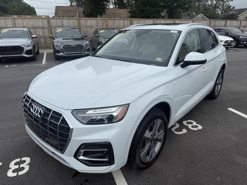 2024 Audi Q5 40 Premium Plus