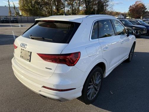 2021 Audi Q3 40 Premium
