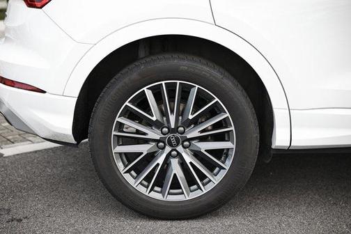 2021 Audi Q3 40 Premium