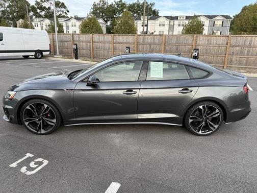 2022 Audi S5 Premium Plus TFSI quattro Tiptronic