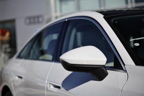 2026 Audi A6 Premium Plus quattro S tronic