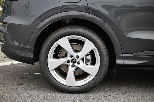 2025 Audi Q5 Prestige TFSI quattro S tronic