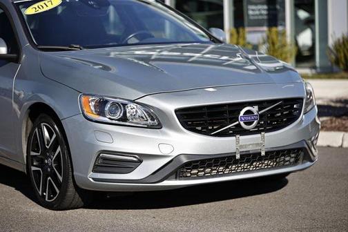 2017 Volvo S60 T5 Dynamic