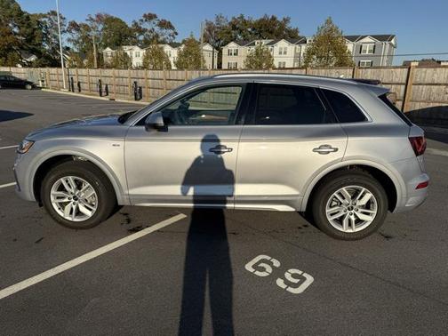 2023 Audi Q5 45 S line Premium