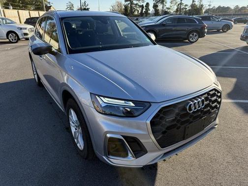 2023 Audi Q5 45 S line Premium
