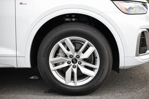 2024 Audi Q5 45 S line Premium