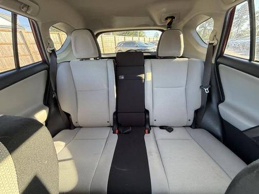 2018 Toyota RAV4 Hybrid XLE