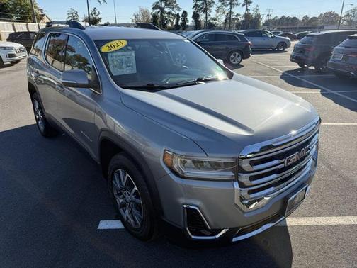2023 GMC Acadia AWD SLT