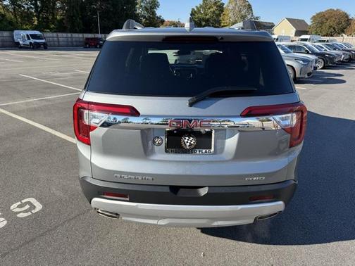 2023 GMC Acadia AWD SLT