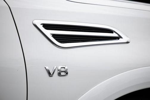 2021 Nissan Armada SV 2WD