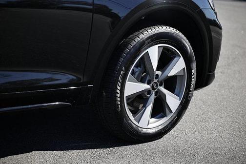 2025 Audi Q5 40 Premium Plus