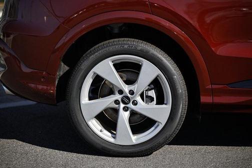 2025 Audi Q5 Prestige TFSI quattro S tronic