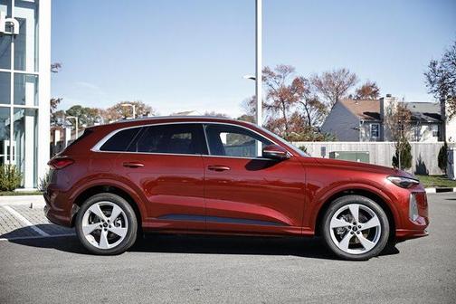 2025 Audi Q5 Prestige TFSI quattro S tronic