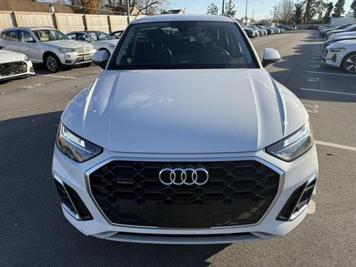 2022 Audi Q5 45 S line Premium