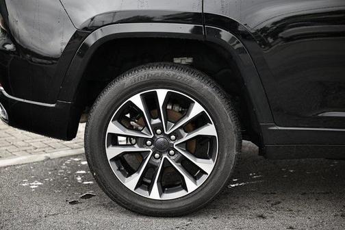2024 Jeep Grand Cherokee Overland