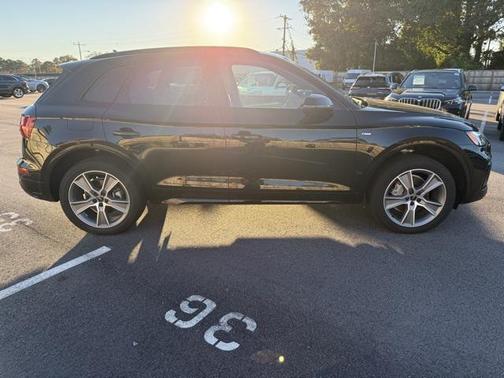 2025 Audi Q5 45 S line Premium
