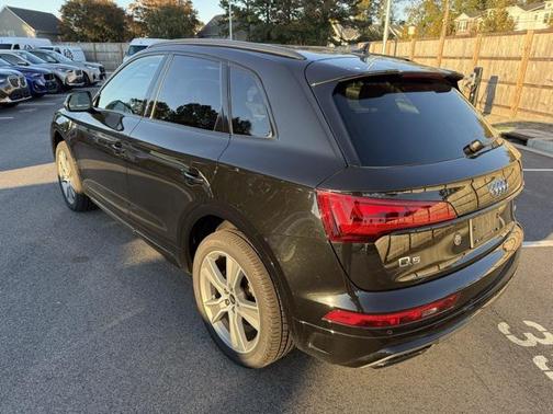 2025 Audi Q5 45 S line Premium