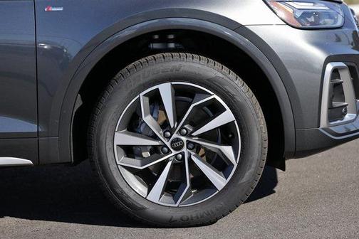 2025 Audi Q5 45 S line Premium