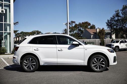 2024 Audi Q5 45 S line Premium Plus
