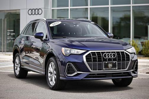 Navarra Blue Metallic 2021 Audi Q3 45 S line Premium