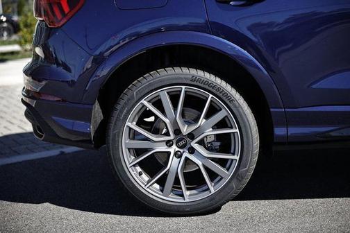 2025 Audi Q3 45 S line Premium Plus