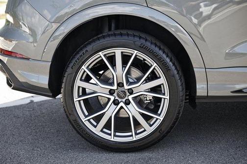 2025 Audi Q3 45 S line Premium Plus