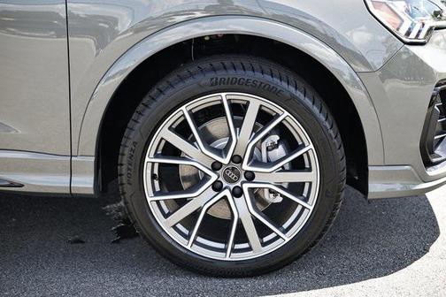 2025 Audi Q3 45 S line Premium Plus