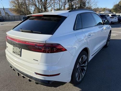 2025 Audi Q8 55 Prestige