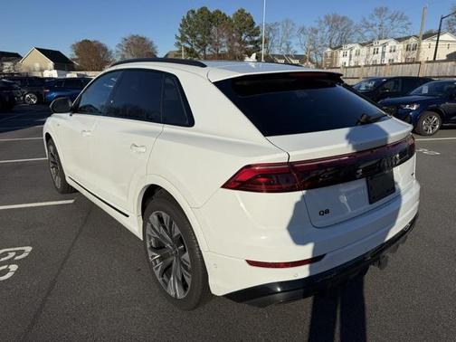 2025 Audi Q8 55 Prestige