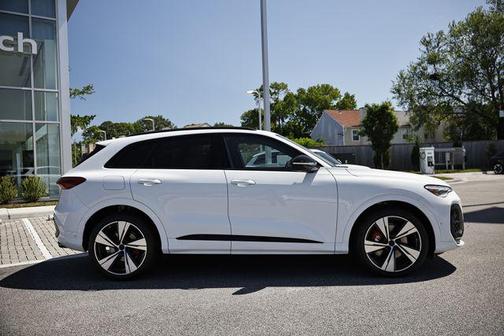 Glacier White Metallic 2026 Audi SQ5 3.0T Premium Plus