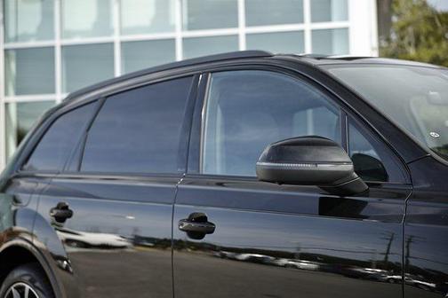 2026 Audi Q7 45 Premium Plus