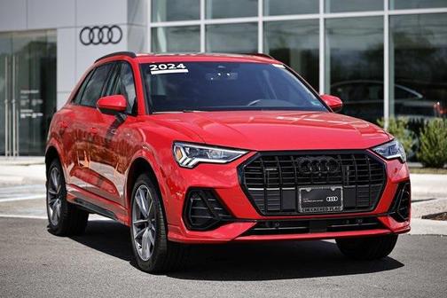 2024 Audi Q3 45 S line Premium Plus