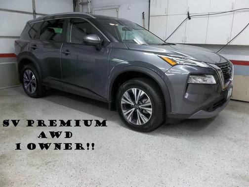 2022 Nissan Rogue SV