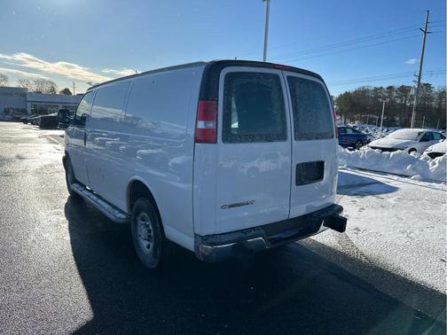 2024 Chevrolet Express 2500 Work Van