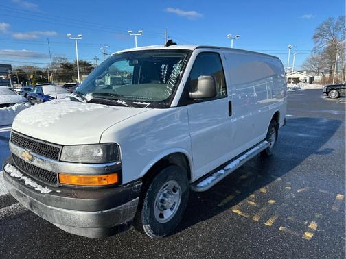 2024 Chevrolet Express 2500 Work Van
