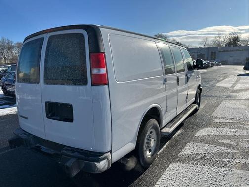 2024 Chevrolet Express 2500 Work Van