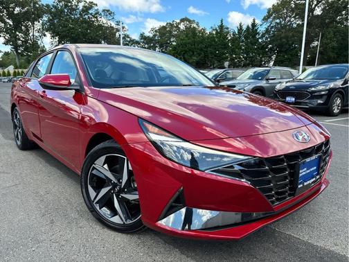 2023 Hyundai ELANTRA Limited