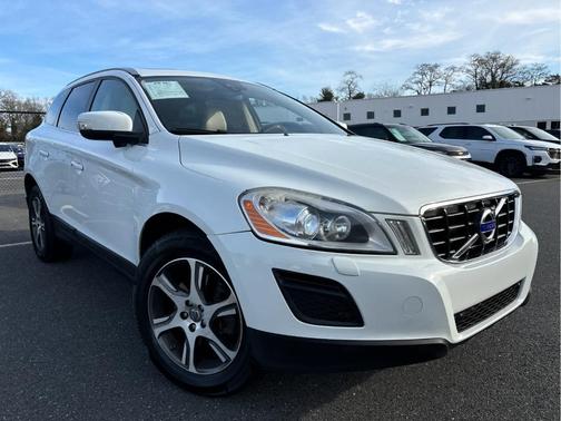 2013 Volvo XC60 T6 Premier Plus